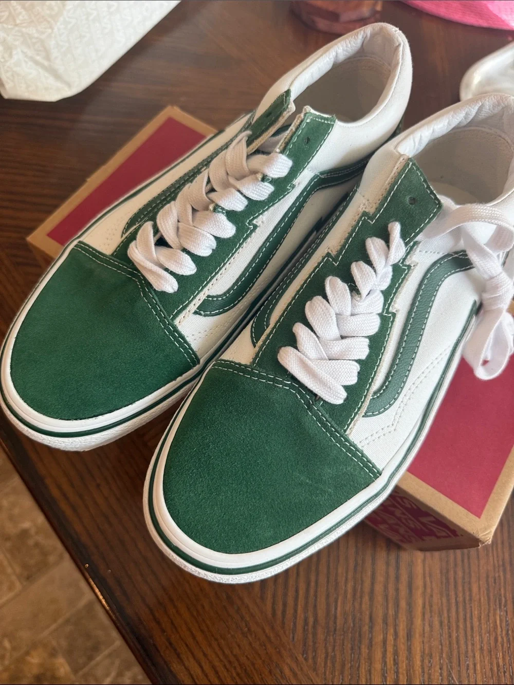 Vans low top